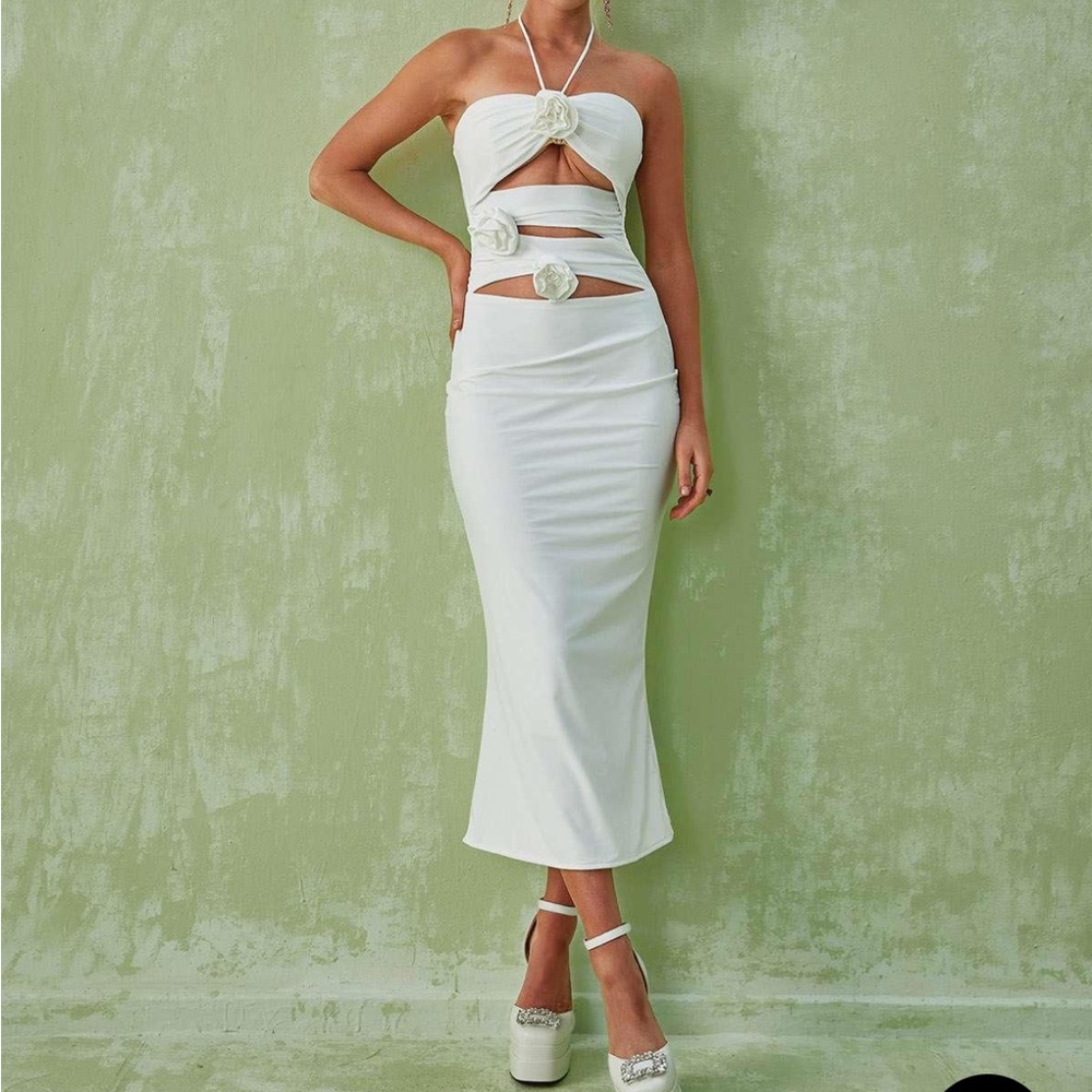 MEW MEWS DORCAS HALTERNECK CUTOUT MIDI DRESS IN WHITE SIZE MEDIUM